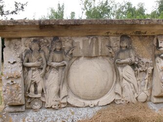 260724-5610 Elmore St John the Baptist HE1340600-table tomb-best.JPG