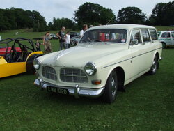 Motoring. Volvo. Amazon. LWB 102. 1.JPG