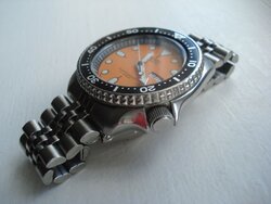 SeikoOrange3.jpg SeikoOrange3.jpg