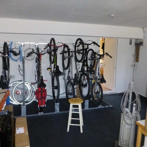 MacB Garage
