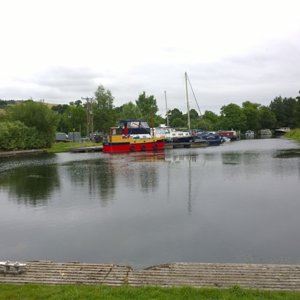 canal boats (want one)