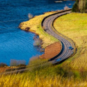 Woodhead Rd at Torside Reservoir