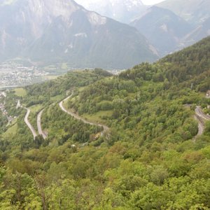 Some Alpe d'Huez hairpins