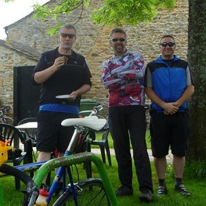 Cafe stop at Slaidburn.JPG