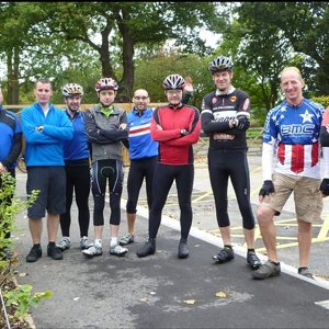 Group shot at Jodrell 4.JPG