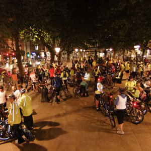 Assembling-in-Sloane-Square.jpg