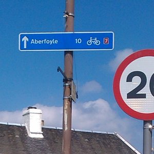 Aberfoyle 10 long miles (640x454).jpg