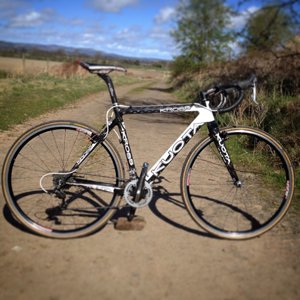 Kuota Kross kitted out for the COG Velo spring classics ride. PAVE!!