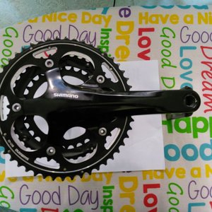 Triple crankset - great condition