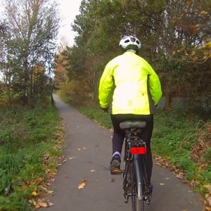 Cycle track to Fellgate Metro