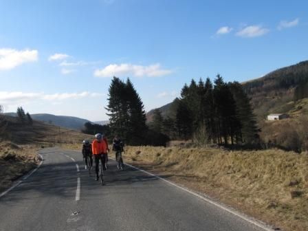 20130406 Dragon ride (10) climb to Bwlch.JPG