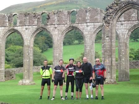 20130927 Gospel Pass ride (9) Llanthony Priory.JPG