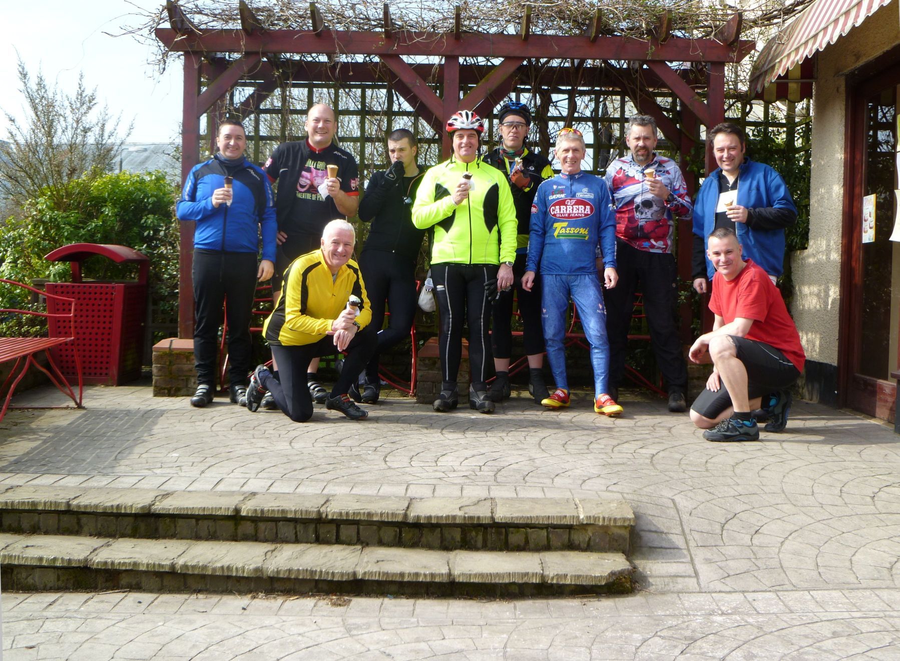 Bonds ice cream stop on way to Blackpool edit.jpg