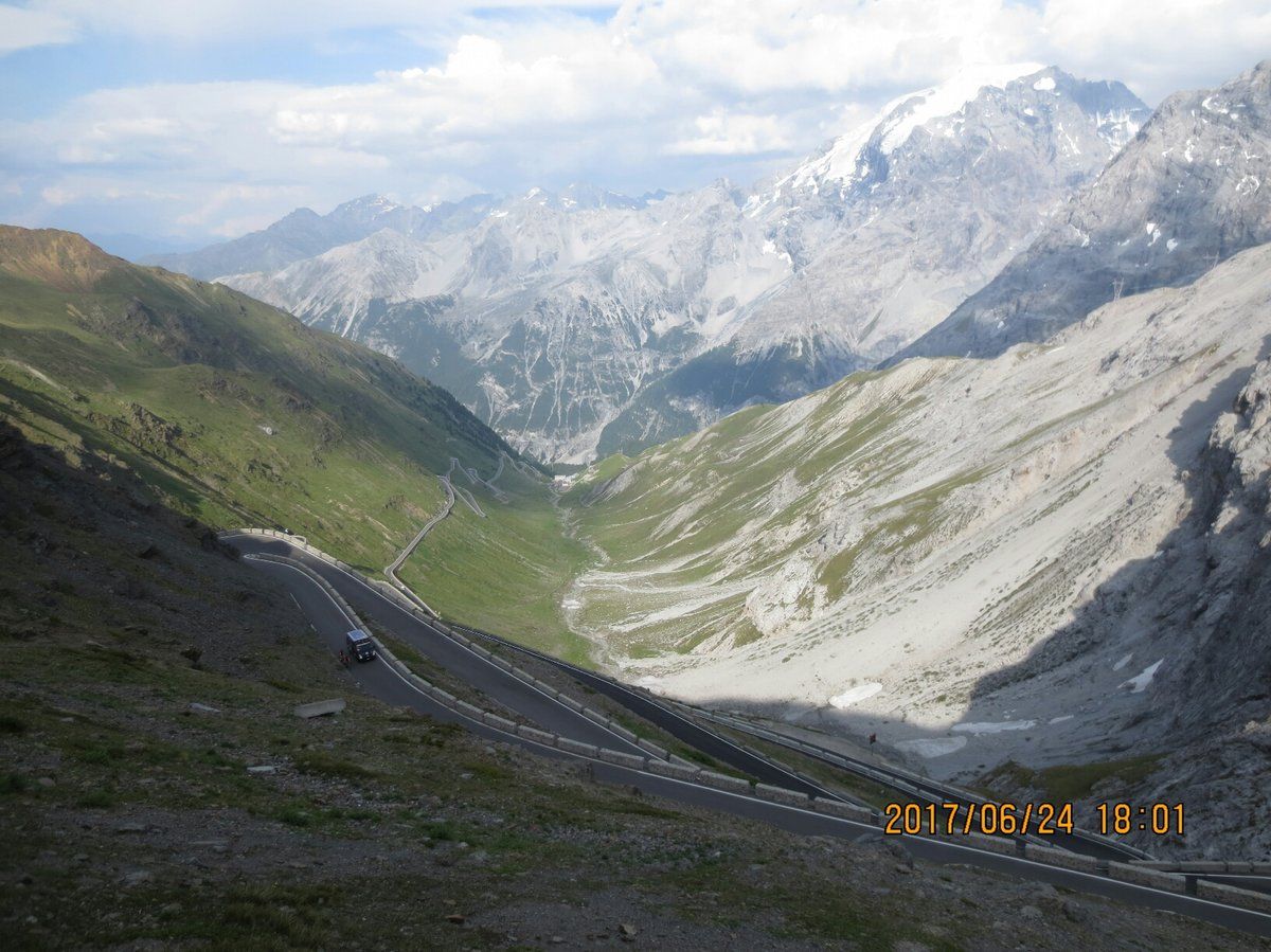 Looking east from Passo dello Stelvio