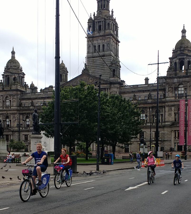 No car zone - George's Square