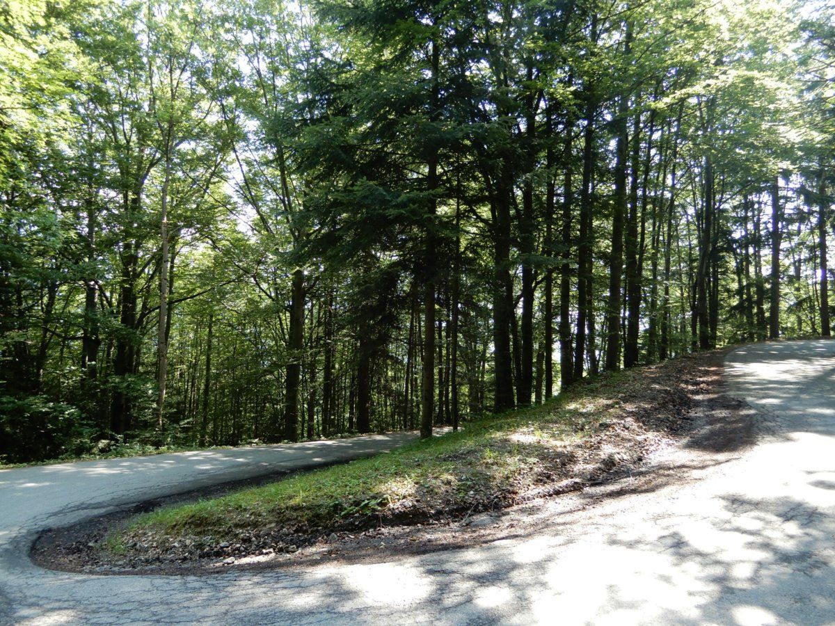 One of many hairpin bends above Villargondran