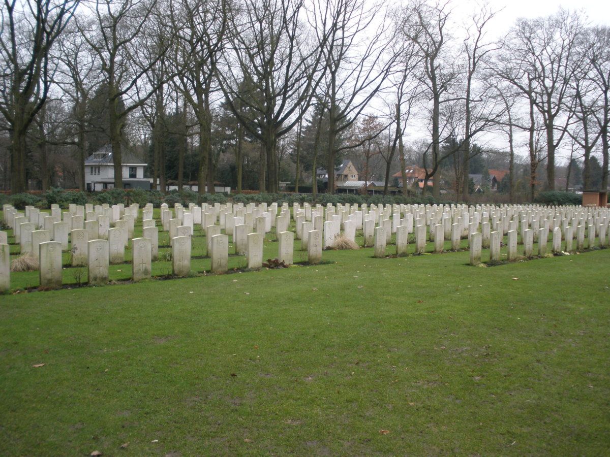 Ooosterbeek CWGC