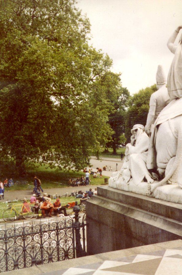 Picnic at Albert Memorial