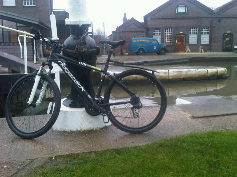 Ridgeback at top of Hatton Locks.jpg