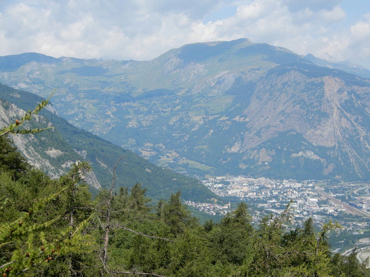 Saint-Jean-de-Maurienne viewed from partway up Col d'Albanne climb