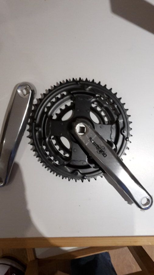 Shimano crankset