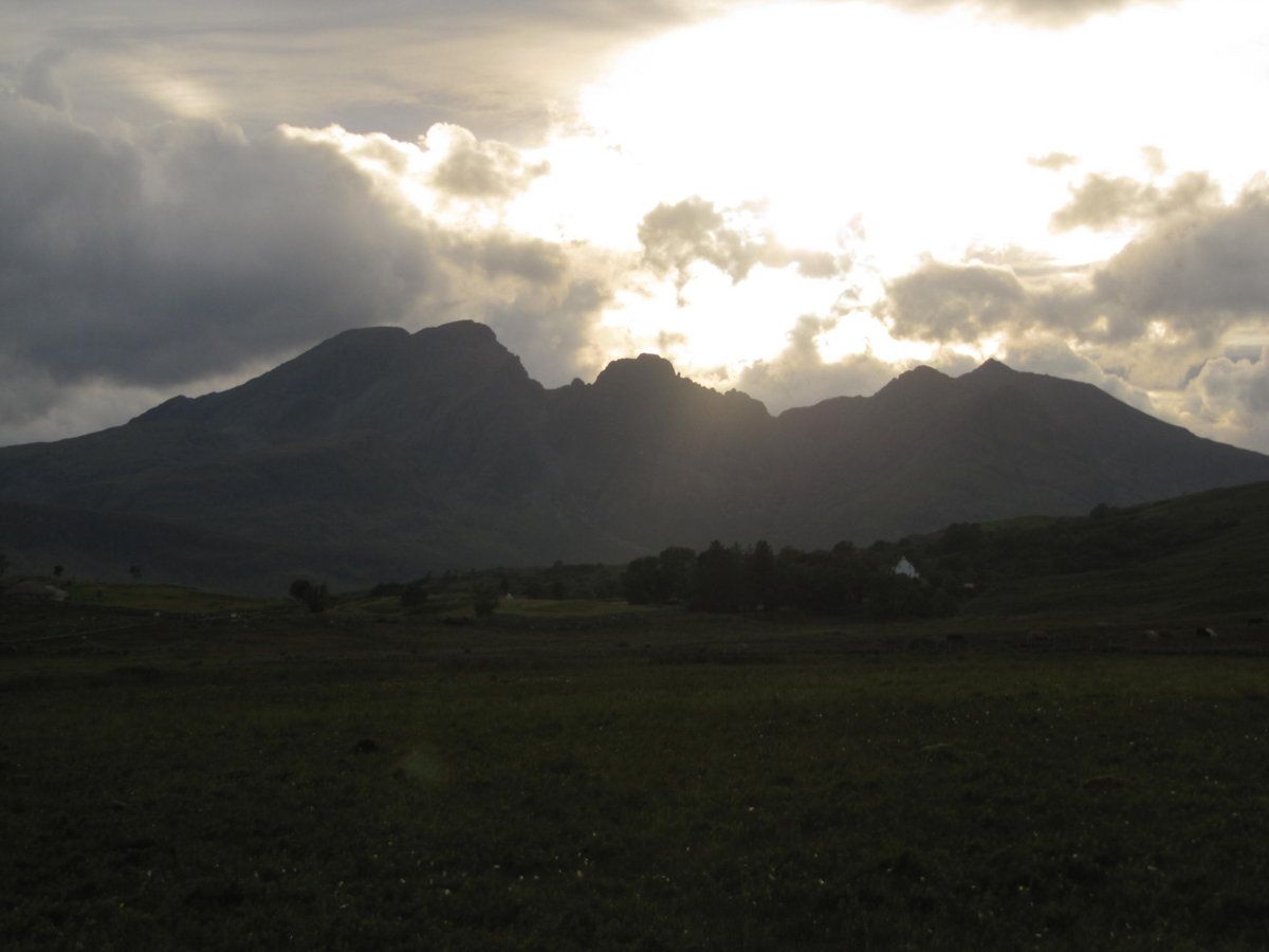 Skye - Cuillin outline