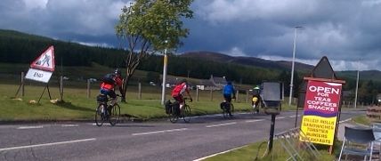 The fast ones are leaving for Newtonmore.jpg