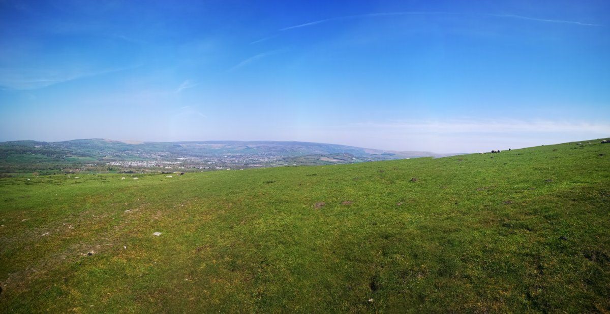 View towards Hadfield