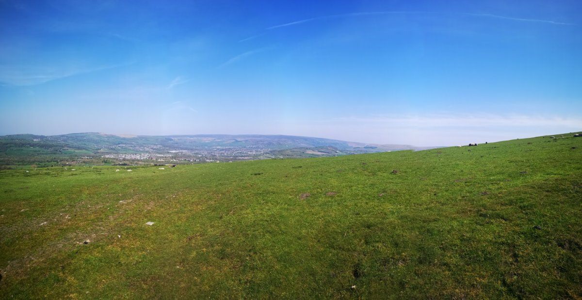 View towards Hadfield